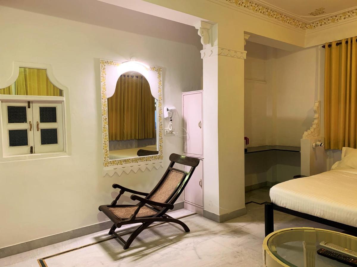 Hotel The Tiger Udaipur Kültér fotó