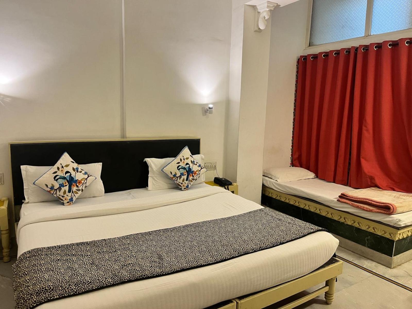 Hotel The Tiger Udaipur Kültér fotó