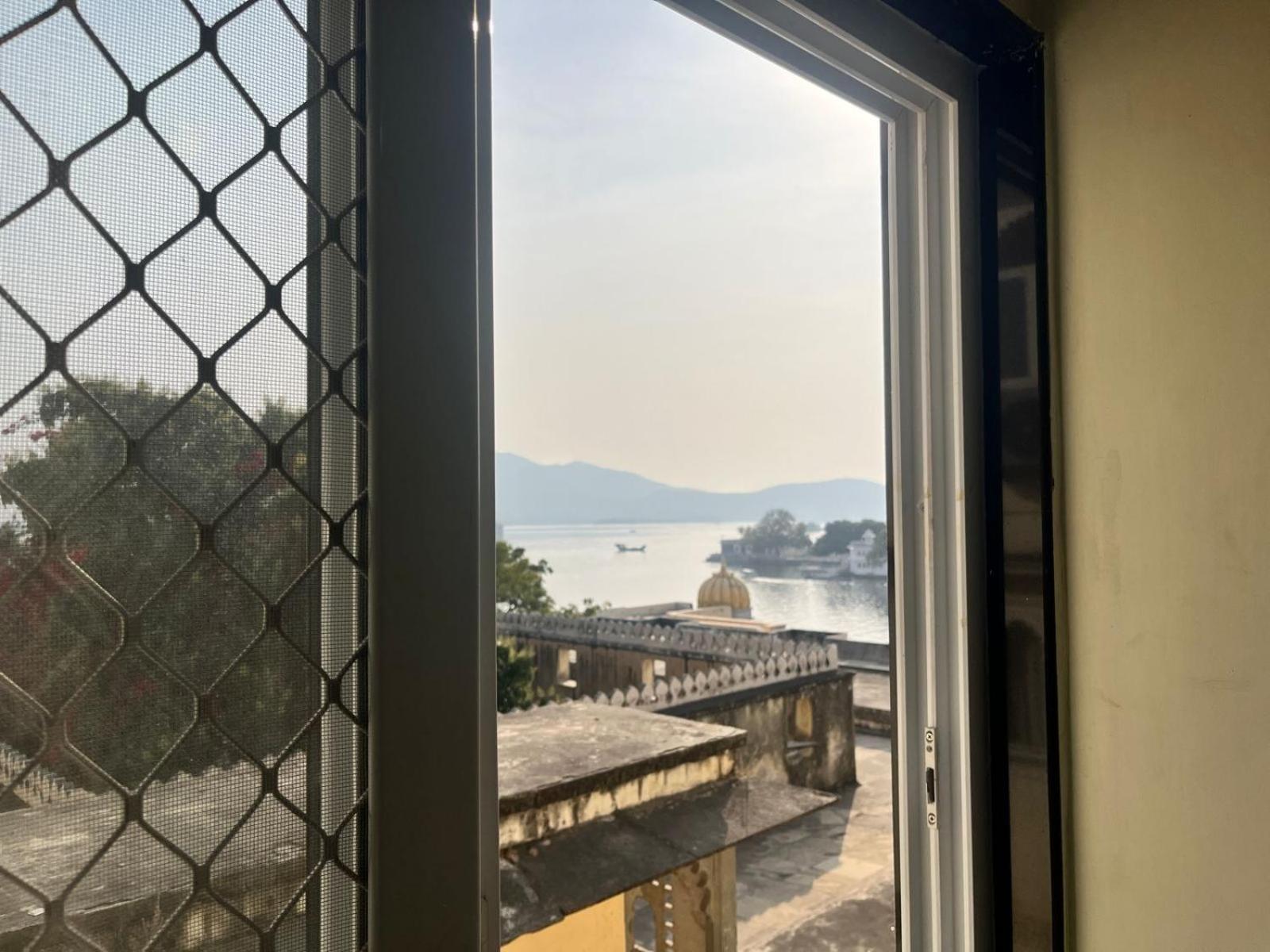 Hotel The Tiger Udaipur Kültér fotó